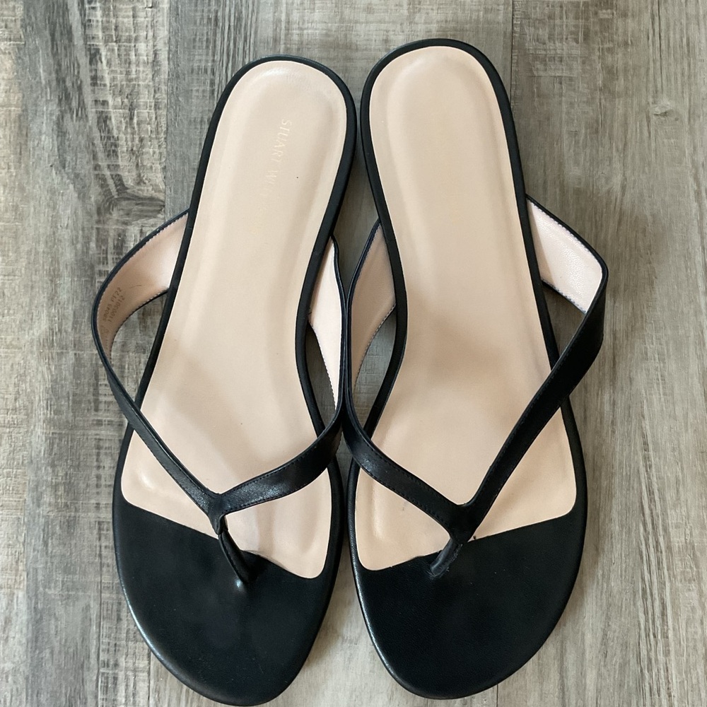 STUART WEITZMAN
Rio Leather flats size 9.5
